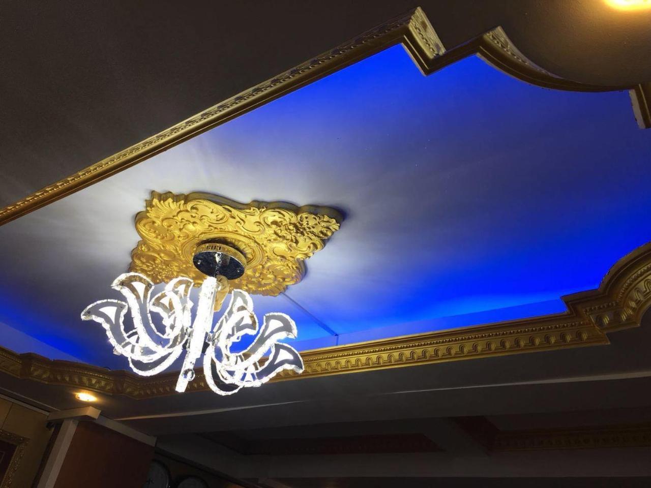 C & Y Hotel Янгон Екстериор снимка